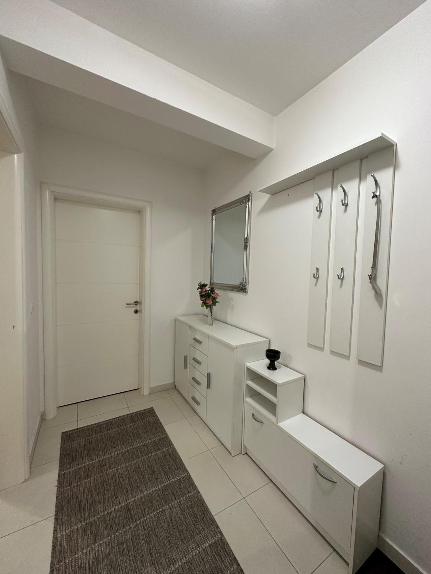 Captain'S Luxury Apartments Mostar Esterno foto
