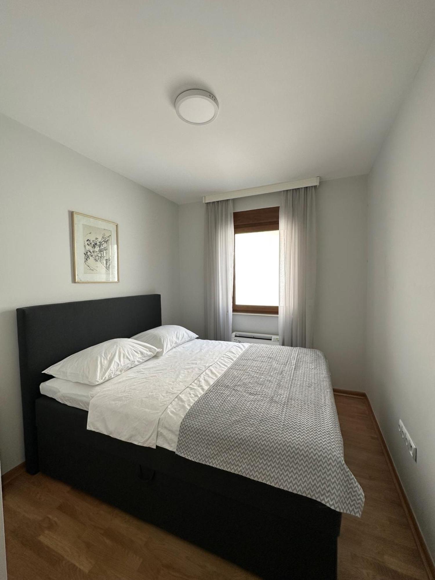 Captain'S Luxury Apartments Mostar Esterno foto