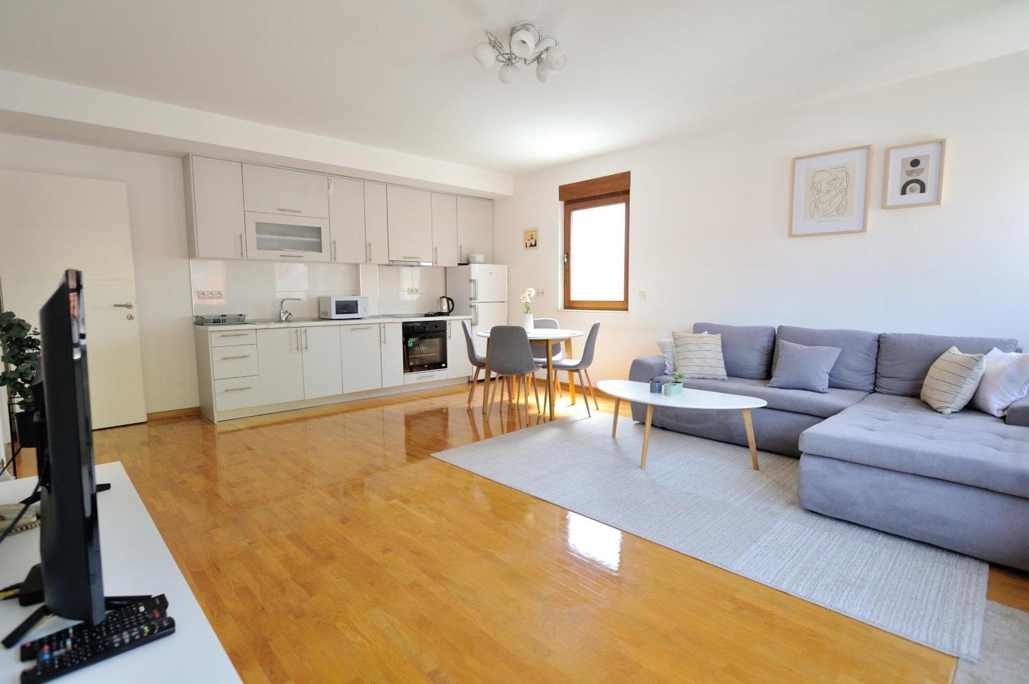 Captain'S Luxury Apartments Mostar Esterno foto